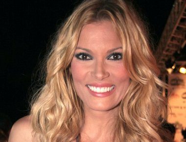 Βίκυ Καγιά: Στη Νέα Υόρκη με φουσκωμένη κοιλίτσα (φωτό)